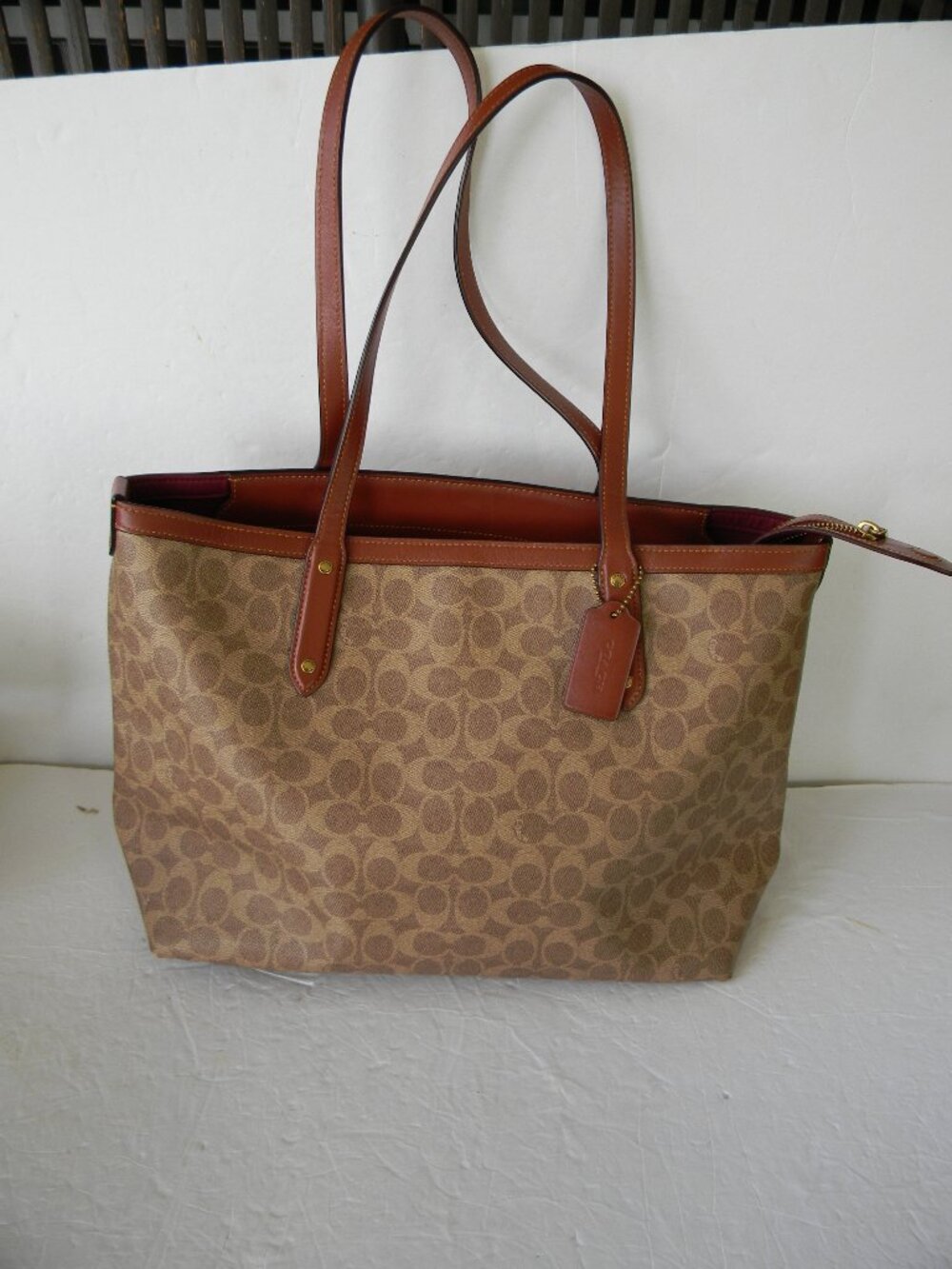 COACH Signature LG CENTRAL TOTE Top Zip Bag TAN BROWN Coated Canvas LeatheR
